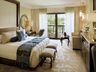 Superior Gold Club Room