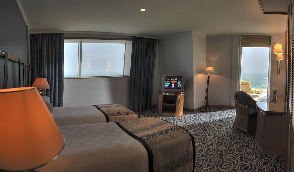 Two Bedroom Ocean Suite