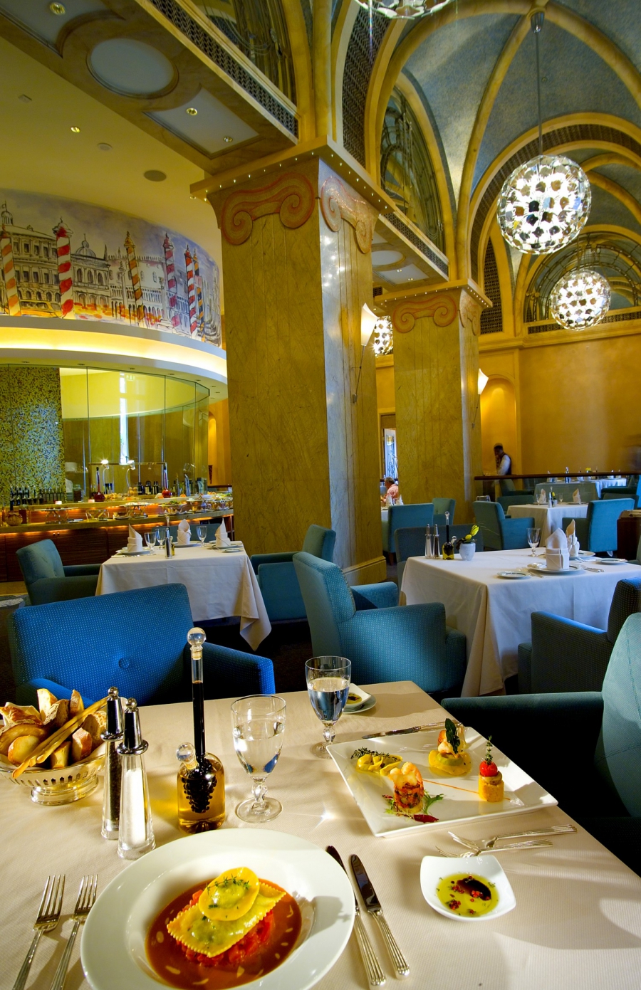 Mezzaluna Italian Restaurant