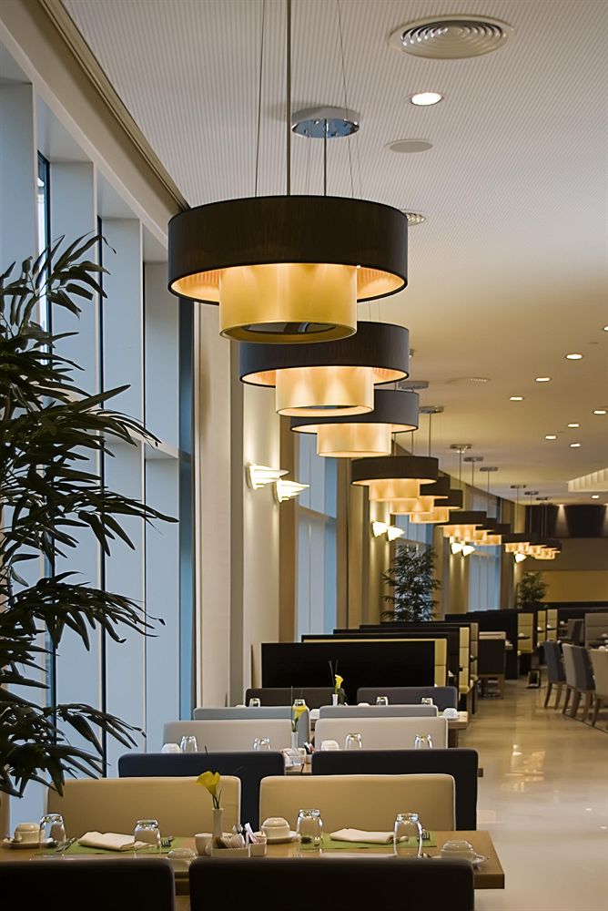Al Wahda All Day Dining Restaurant
