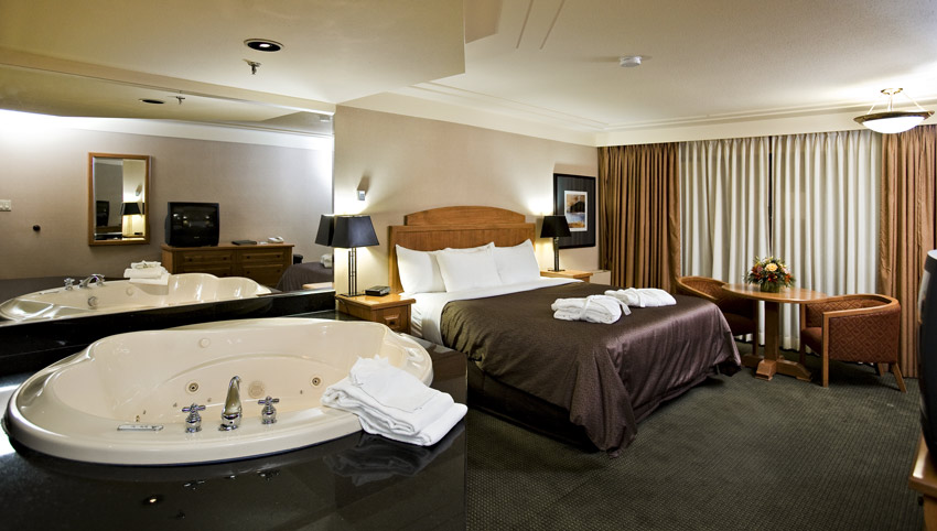 Deluxe Jacuzzi Room