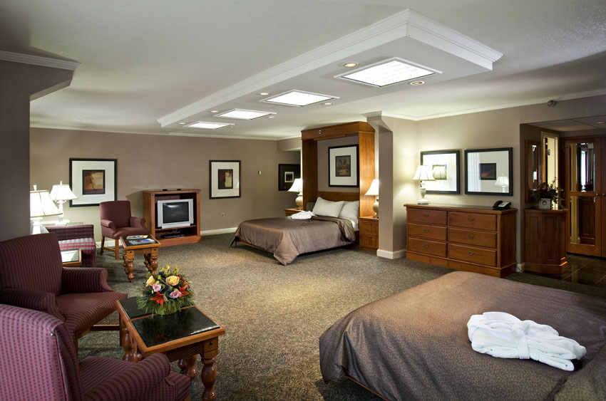 Lodge Suite