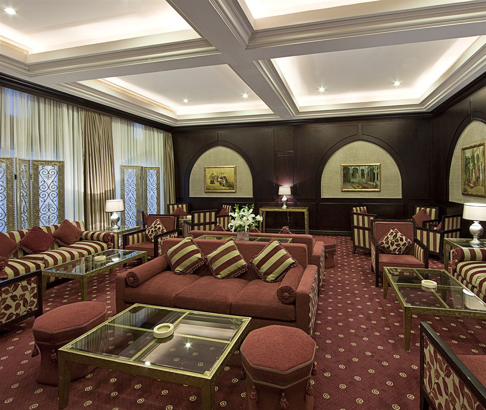 Executive Lounge