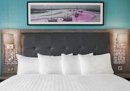 Glacier House Resort