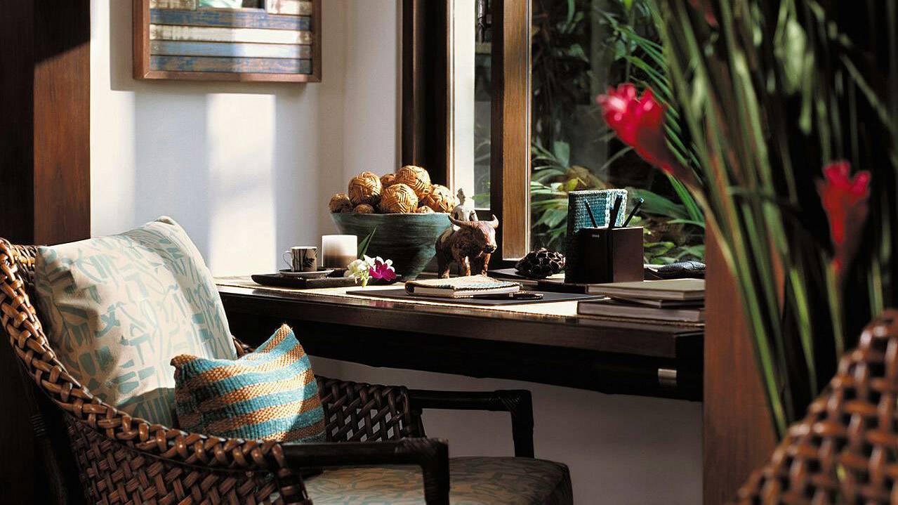 Beachfront Villa Writing Desk