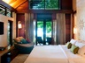 Laurel Suite Room