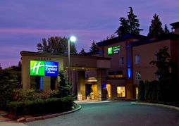 Holiday Inn Express & Suites Surrey