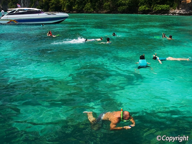 ROK ISLANDS – SNORKELLING PARADISE