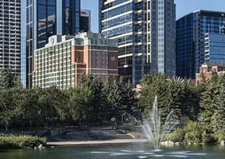 Sheraton Suites Calgary Eau Claire