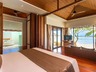 Grand Royal Suite Beachfront