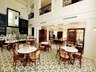 Straits & Co Cafe