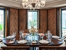 Duplex Suite Dining