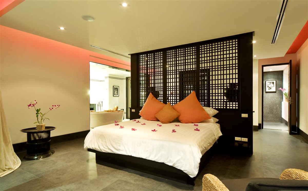 Spa & Pool Penthouse