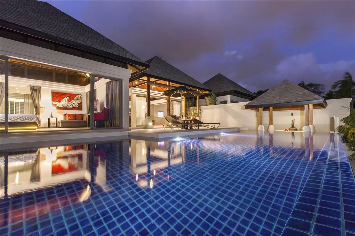 Tropical Pool Villa