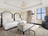King Royal Suite
