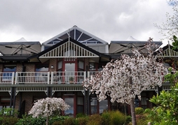 Echoes Boutique Hotel and Restaurant