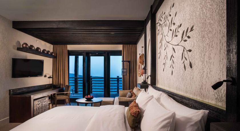 Ridge View Suite