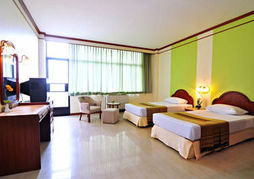 Thavorn Hotel