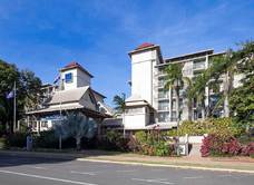 Novotel Cairns Oasis Resort