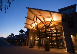 The Rees Hotel and Luxury Apartments