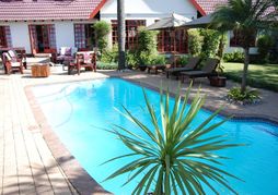 Journey's Inn Africa Guest Lodge