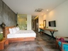 Bay Room