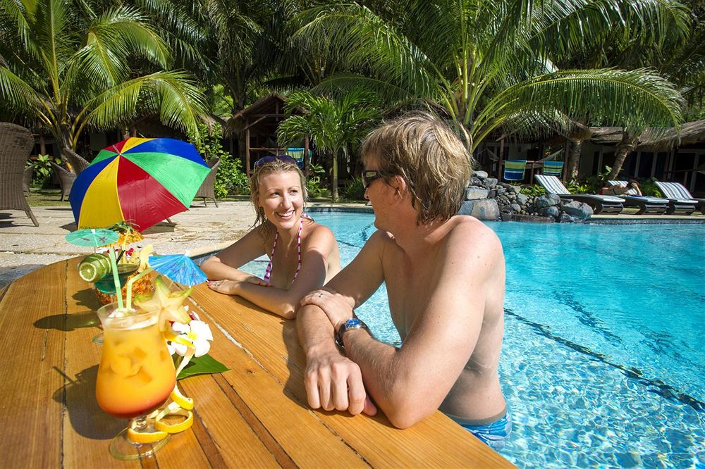 Poolside Bar