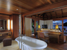 Presidential Villa/Bathroom