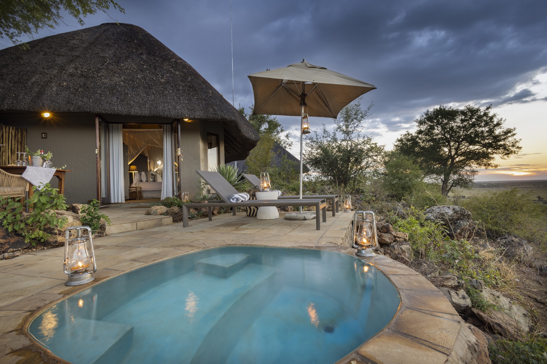 Suite Pool
