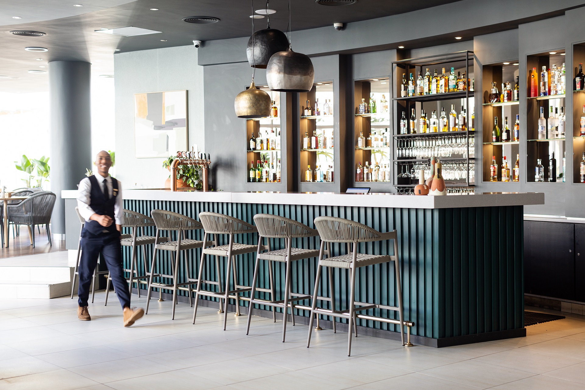 Senate bar