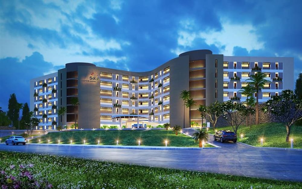 Hotel Front - Evening/Night