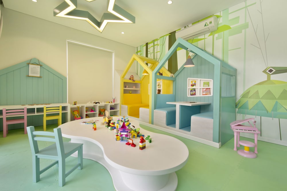 Childrens Play Area - Indoor