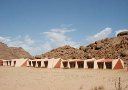 Namib Naukluft Lodge