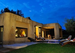 Sabi Sabi Earth Lodge