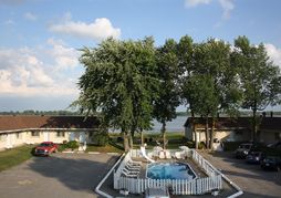 Au Doc Motel