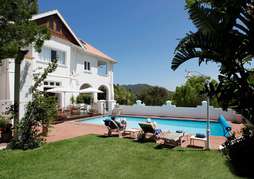 Abbey Manor Luxury Guesthouse