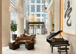 Shangri-La Hotel, Vancouver