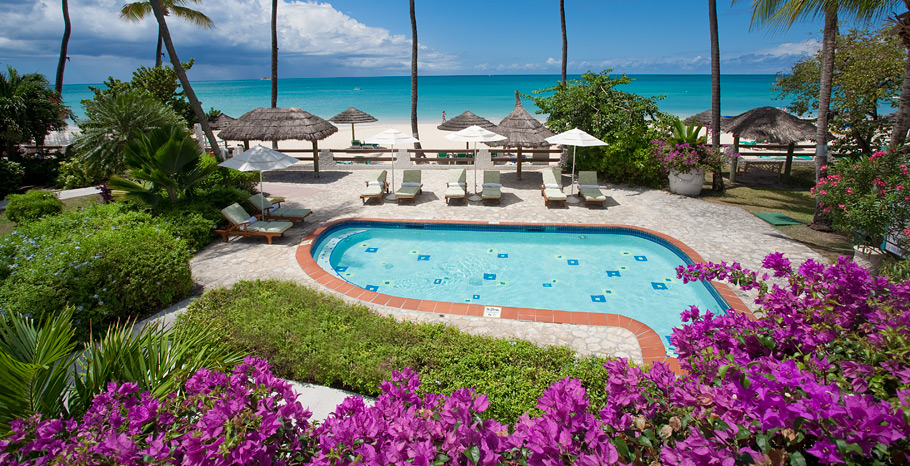Caribbean Beachfront Grande Luxe Walkout Club Level Room