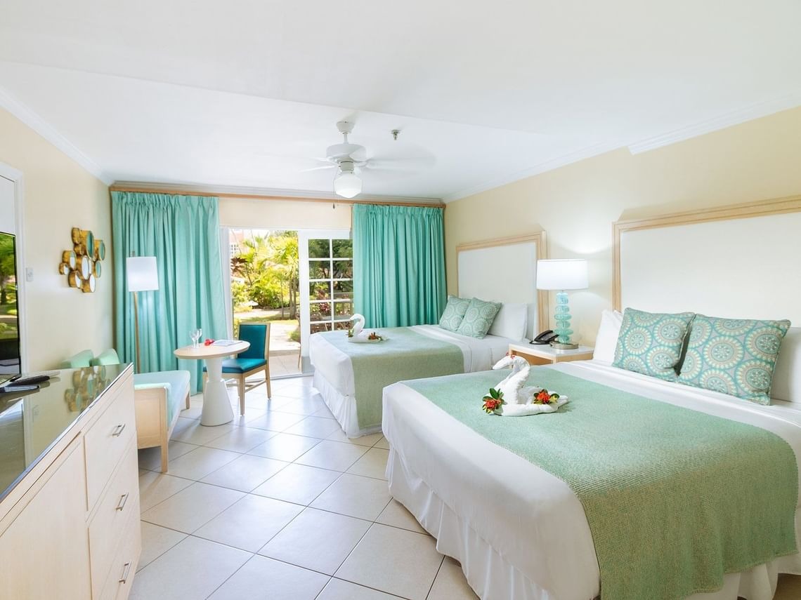 One Bedroom Suite Pool View Double