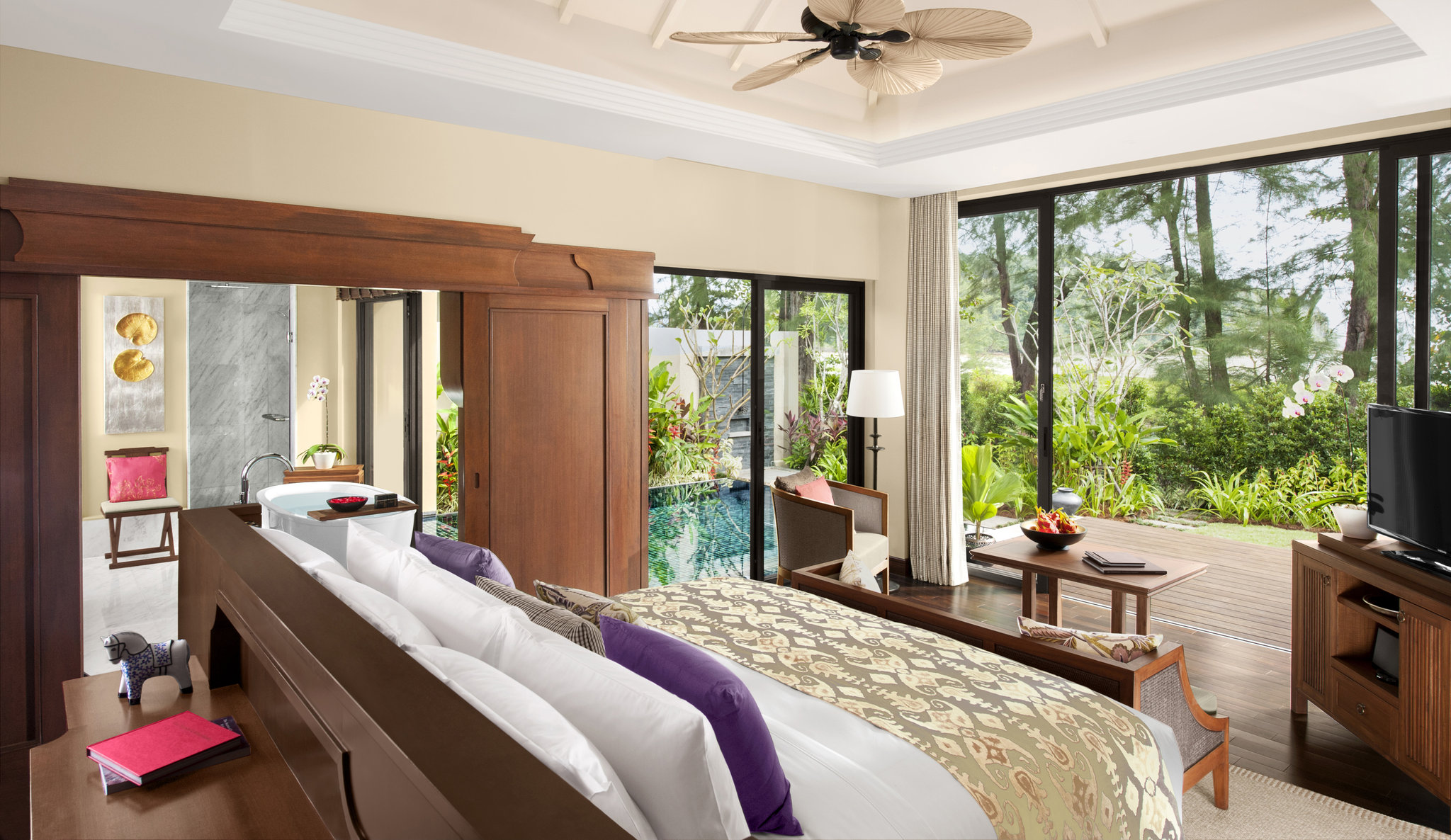 Beachfront Pool Villa