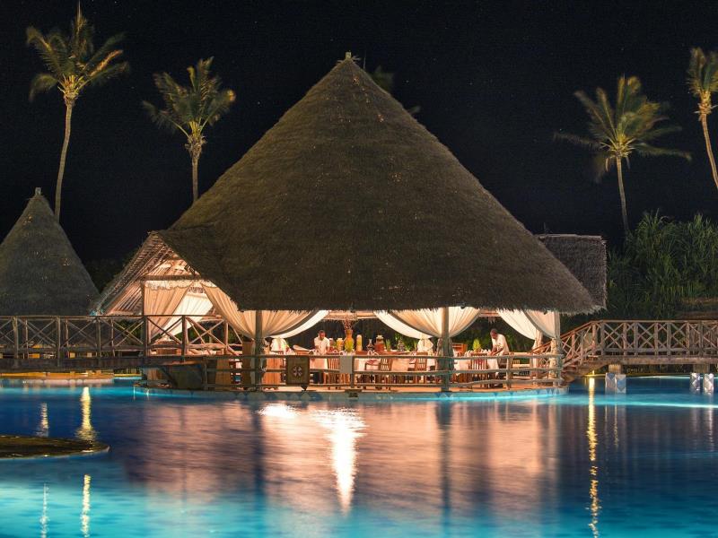 Diner at pool side