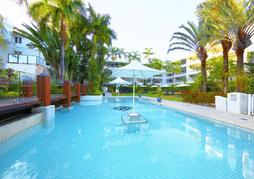 Alamanda Palm Cove by Lancemore