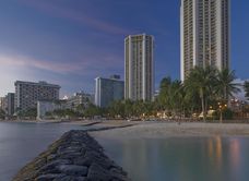 Hyatt Regency Waikiki Beach Resort & Spa