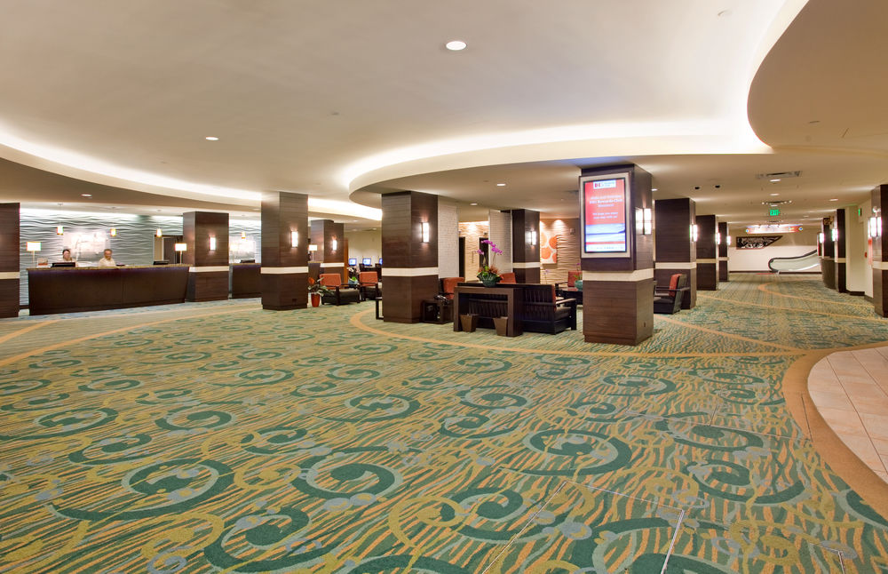 Holiday Inn Resort Waikiki Beachcomber