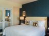 DELUXE CITY VIEW ROOM WITH QUEED BED