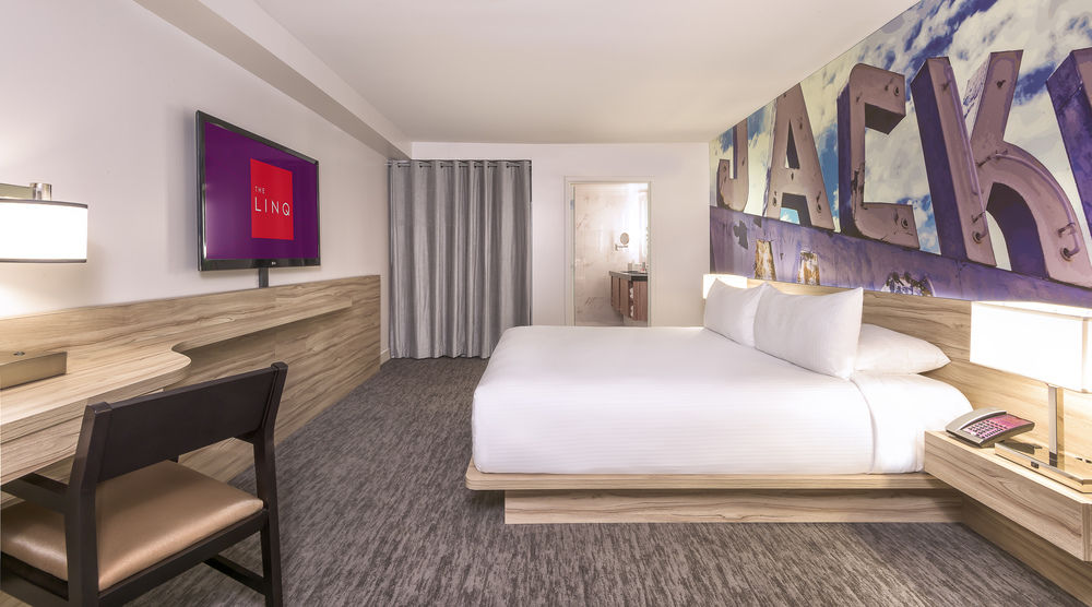 Side view room
