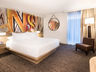 Deluxe room 1 king Smokin/Nonsmoking