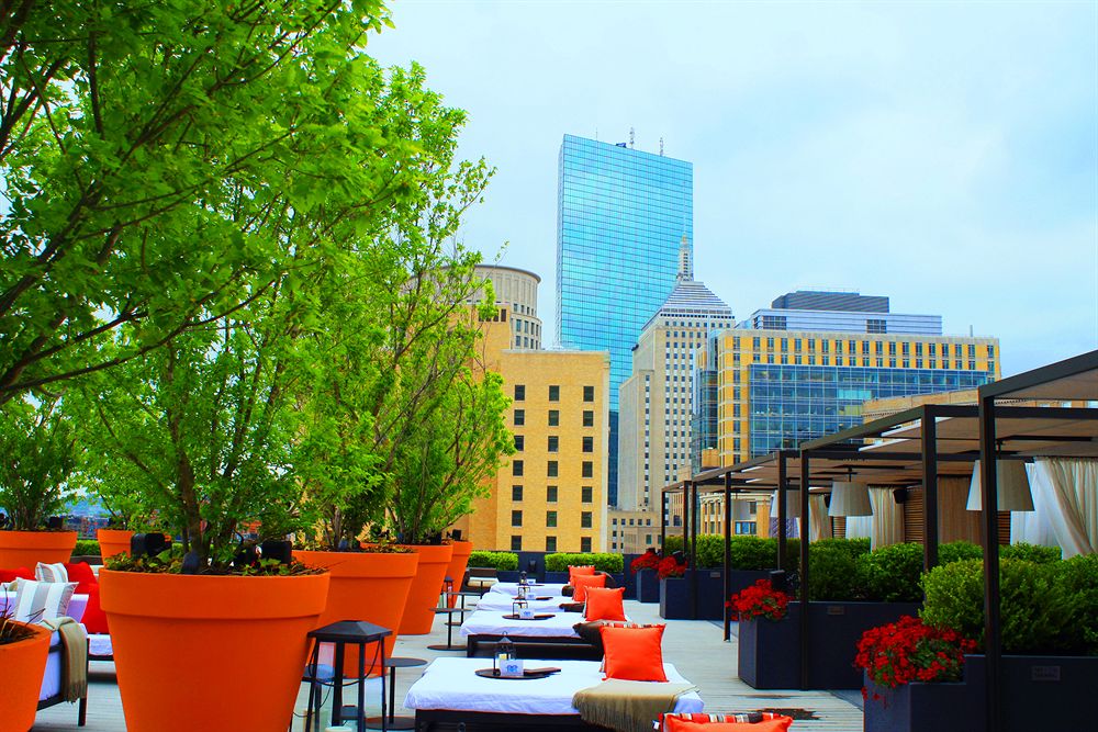 Rooftop@Revere