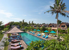 Vila Ombak Hotel