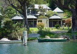 Edgewater Terraces at Metung